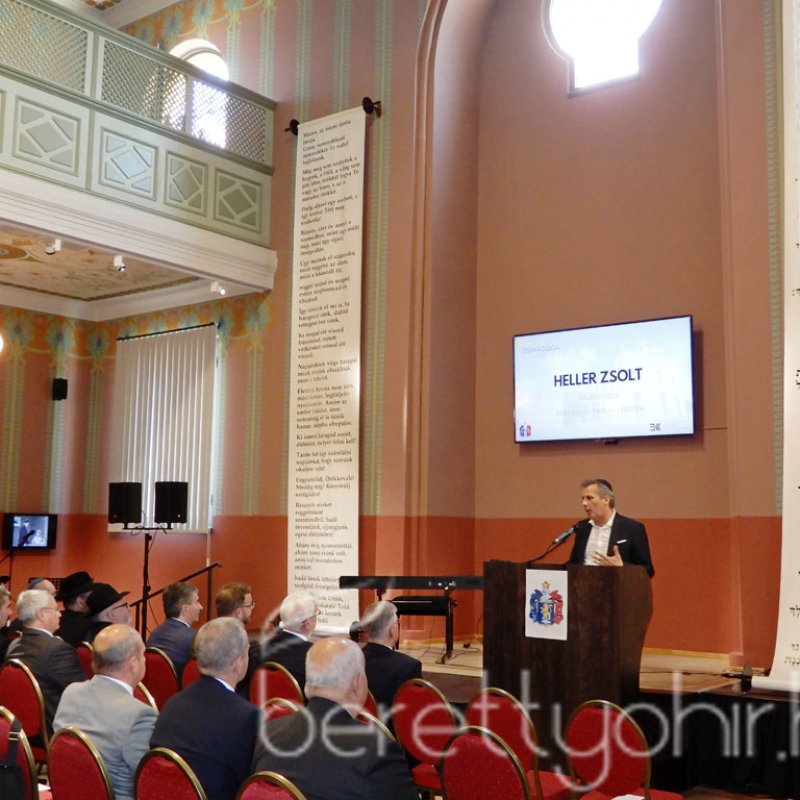 Átadták a felújított zsinagógát 51